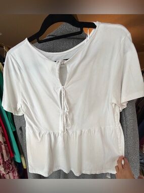 H&M White Tie-Back Peplum short sleeve cotton Top